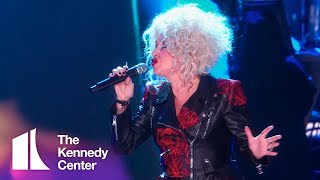Cyndi Lauper honors Cher | 2018 Kennedy Center Honors