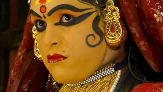 Kathakali - Demonstration of facial movements, emotions and short dance clip