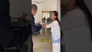 渣女以恋爱的名义, 一个月要小伙30万,郑老师现场解决  #律师事务所#法律咨询#正能量#普法