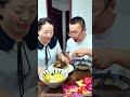 丈夫把芥末擠進我的碗里，我偷偷讓他吃了 段子 funny 美食 夫妻 food