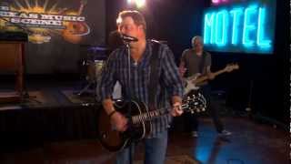 Pat Green performs Wave On Wave on the Texas Music Scene
