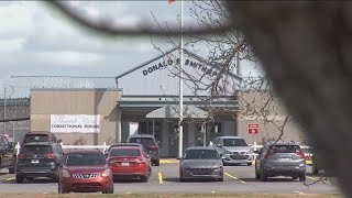 Food service employee shot, killed at Georgia prison