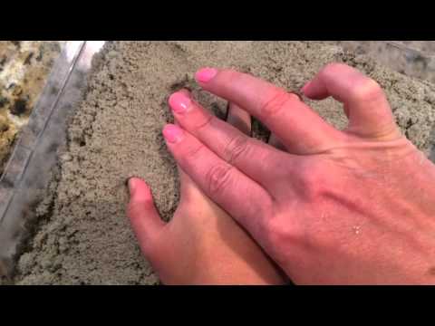 Make Sand Handprints! Make Sand Handprints!