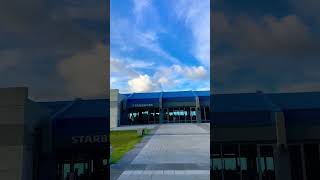 Starbucks Fulong Sea View Store藍天白雲星巴克福隆觀海門市