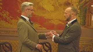Matrimoni gay: in vigore nuova legge britannica