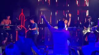 အတ္တ-ချောစုခင်(live)