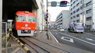 松山市駅を出発する郡中線