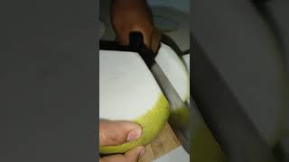 Asmr peeling pomelo #asmr #satisfying #pomelo ##pomelofruit #trending