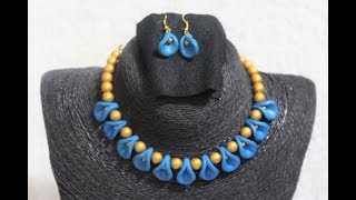 Polymer Clay Tutorials | 5 Minute DIY Jewelry | Polymer Clay Blue and Gold Necklace Set