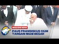 BREAKING NEWS - Meninggalkan Masjid Istiqlal, Paus Fransiskus Cium Tangan Imam Besar