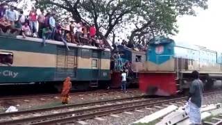 Eid Train || ঈদের ট্রেন।