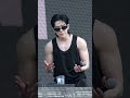 어깨랑 팔이랑 선이 너무 이쁘지😚 nano 나노 김나노 김재호 재호