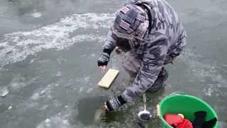 ice fishing - Vrabčák