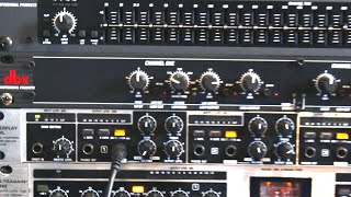 How to setup headphone distribution amp in home recording studio or Live sound reinforcement