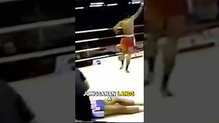 Jongsanan vs Sakmongkol Muay Thai Knockout #KO #thailand #mma #muaythai