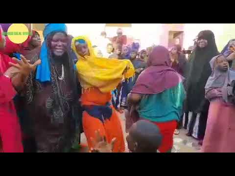 NIIKO SOMALI WAYNE DANCING PART 28 - YouTube