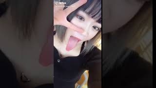 JK可愛いベロ