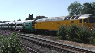 *MEGA RARE* Network Rail 'BodySnatcher' 57310 drags 377146 @ Herne Hill WITHOUT BARRIERS!