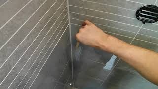 Mastic man- Silicone sealant application- Bathroom