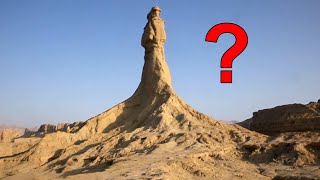 15 Unexplained Mysteries of Famous Landmarks