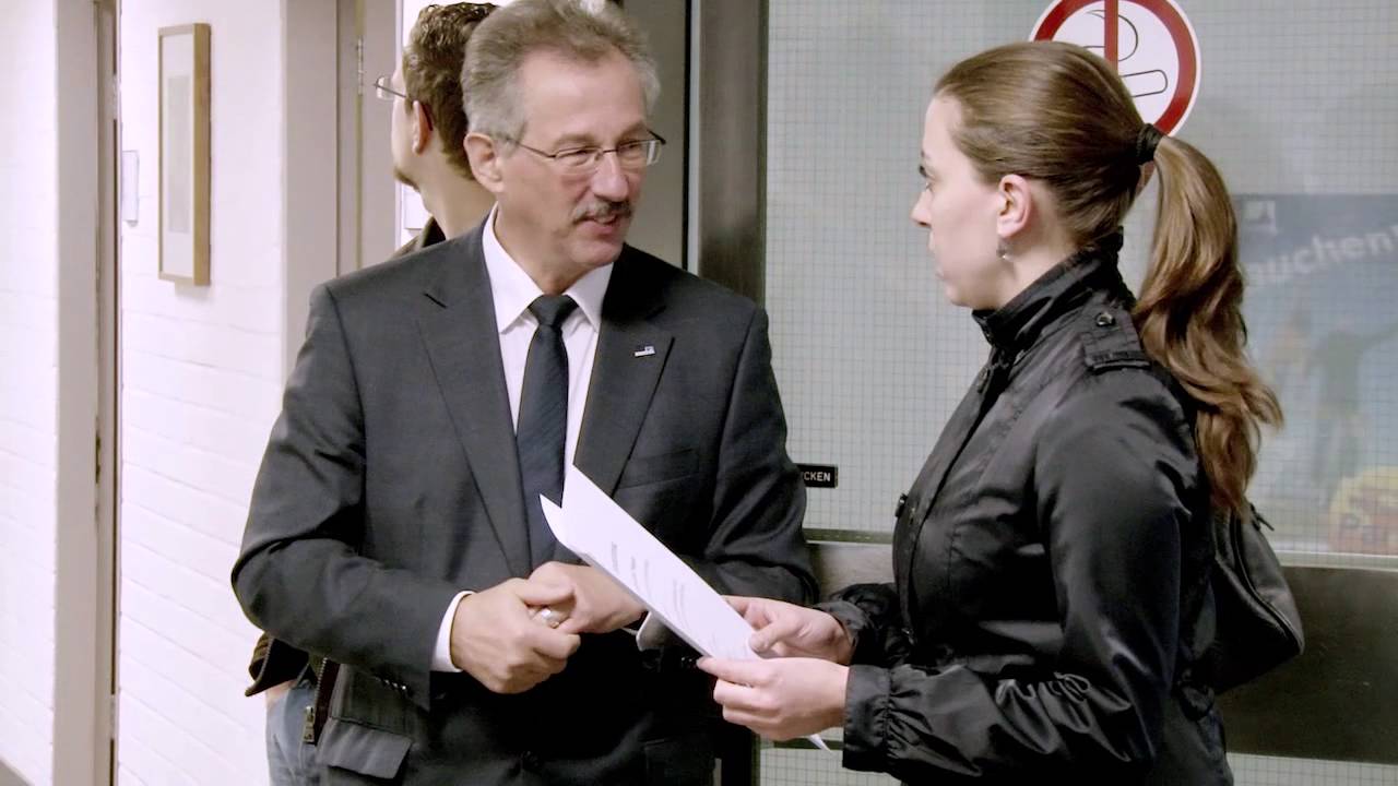 Der Rektor Besucht Das Studentensekretariat Youtube