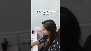 HR working on Employees Appraisal , Le employee