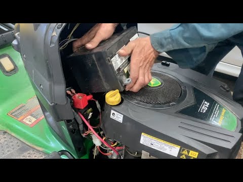 What size battery does a John Deere d140 take?