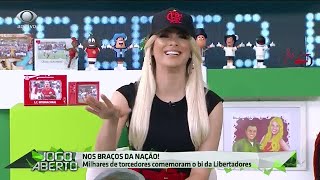 Renata se empolga com o Flamengo e solta 'palavrão' no ar