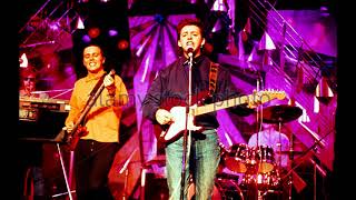 Tears For Fears LIVE at The Glasgow Apollo 1985 (REMASTERED)