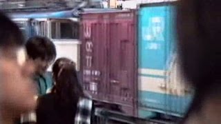 1991 貨物列車 池袋駅を通る Freight Train Passing Ikebukuro Station 910214