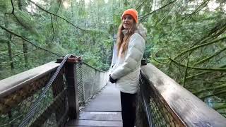 North Vancouver Lynn Canyon „walk“ free suspension bridge