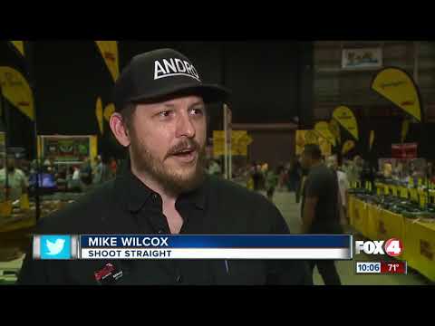 Concealed Weapons Applications Common at Florida Gun Show Concealed Weapons Applications Common at Florida Gun Show