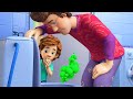 El inodoro en fuga 🚽 | Los Fixis | Animación para niños