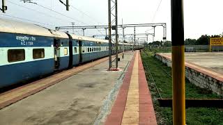 Karnataka Express Arrives Raichur Junction