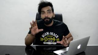 Apple Macbook Air 11-inch Laptop Unboxing \u0026 Review (Hindi)