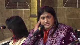 Bharat Balvalli sings "Bolava Vitthal" composed by Kishori Amonkar.