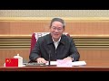 习近平同党外人士共迎新春，代表中共中央，向各民主党派、工商联和无党派人士，向统一战线广大成员，致以诚挚问候和新春祝福；李强主持召开专家、企业家和教科文卫体等领域代表座谈会