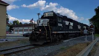 NS GP38-2s 5302 \u0026 5278 lead CSAO WPMI-61 (8/5/21)