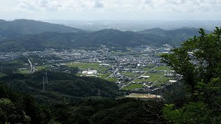 愛知・蒲郡市の三河湾スカイラインからの眺め（幸田町、西尾市方面）