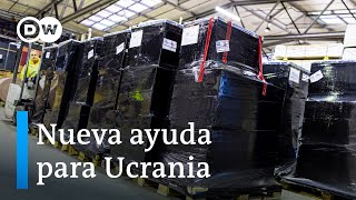 Centro logístico alemán prepara paquetes de ayuda humanitaria