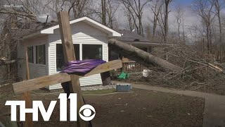 Tornado impacts small Arkansas town | Community begins clean up