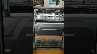 [千代田線直通の爆弾ドア閉]JR東日本E233系2000番台東マト16編成常磐線・千代田線各駅停車代々木上原行き松戸駅(JL22)15時16分発車