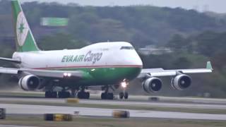 EVA Air Cargo 747