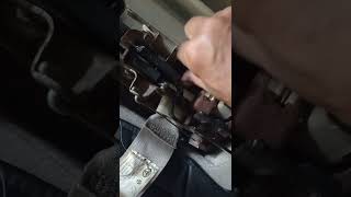 Toyota Alphard 2002 3rd roll seat How to remove /reinstall.