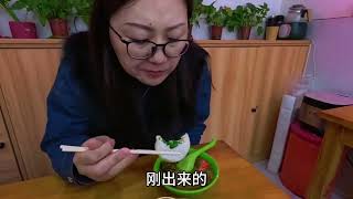 问回社送完孩子上学，和媳妇二人世界吃早餐包子豆腐脑，感觉真好