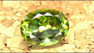 グリーン スフェーン(Green Sphene) ８．３０ＣＴ