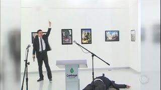 Atirador mata embaixador russo na Turquia