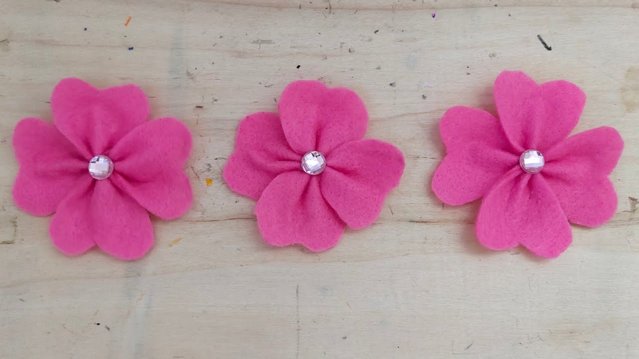 Diy Felt Flowers Tutorial At Dorothy Lessard Blog