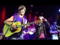 Miranda and Dierks sing as their 90's alter egos