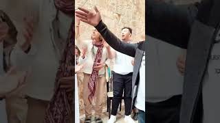 Qasida Burda In Jerusalem By Turkish & Palestinian Visitors. MashaAllah